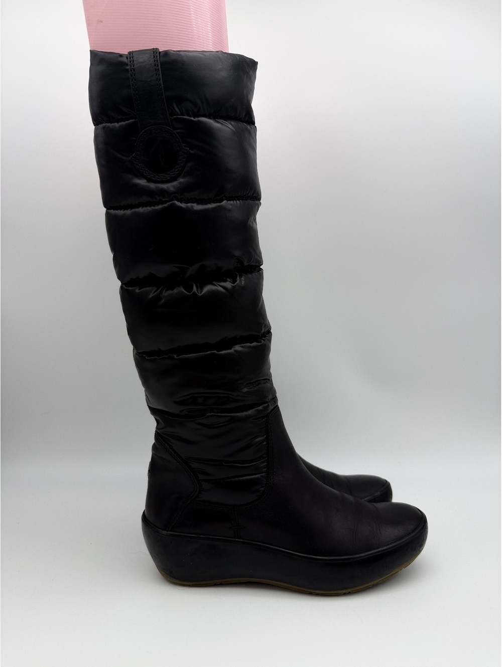 Moncler Womens Quilted Down Puffer Knee High Winter Boots Black Size 38